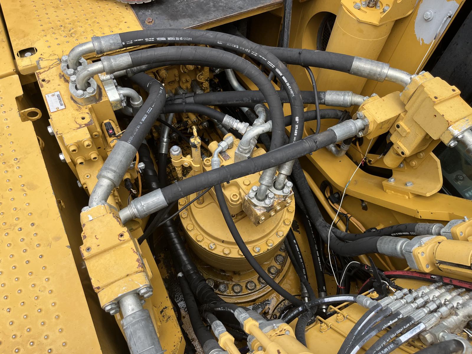 ./imagenes/INVOICE/2019/18174/CAT 336ELH (17).JPG